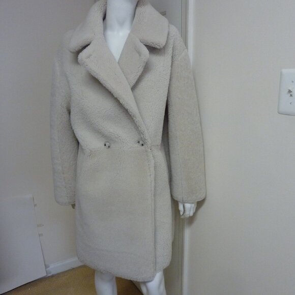 HiSO Gyro Reversible Genuine Shearling & Leather Coat - Picture 12 of 16